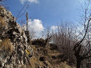 44 Alla croce di vetta della Filaressa (1132 m)